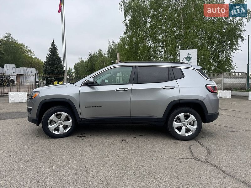 Внедорожник / Кроссовер Jeep Compass 2019 в Киеве