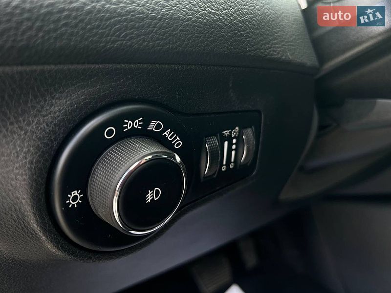 Внедорожник / Кроссовер Jeep Compass 2018 в Одессе