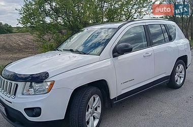Внедорожник / Кроссовер Jeep Compass 2012 в Городне