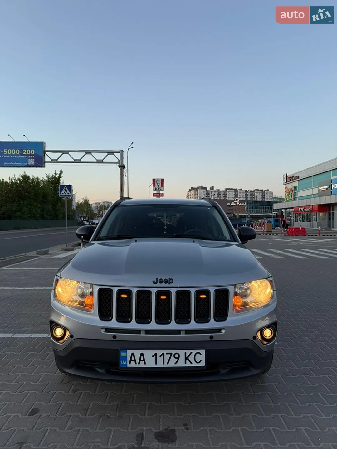 2014 Jeep Compass - мініатюра 25
