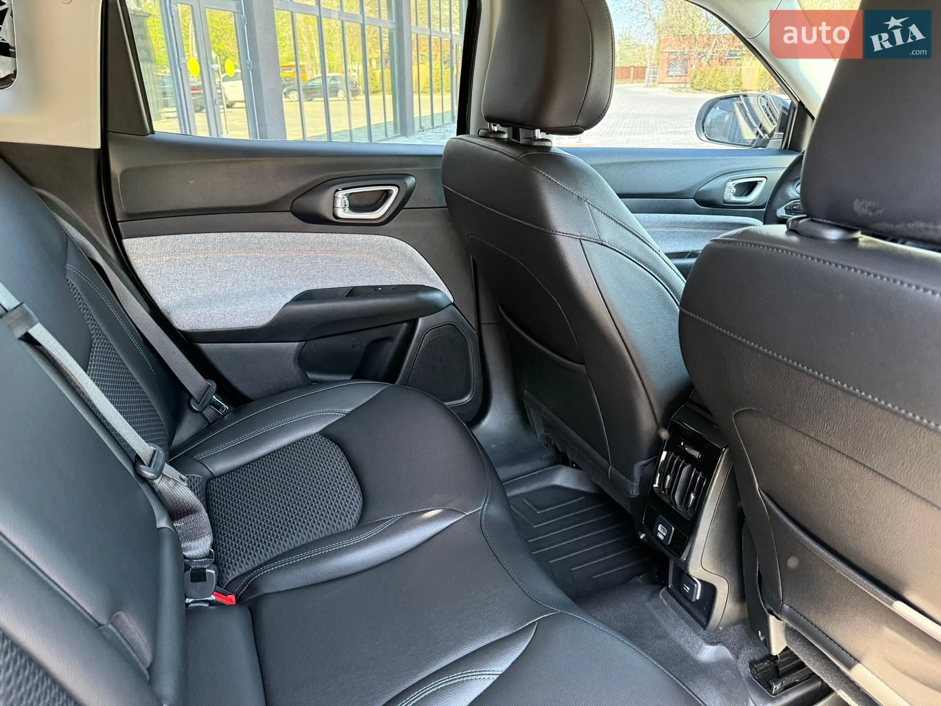 2021 Jeep Compass - мініатюра 25