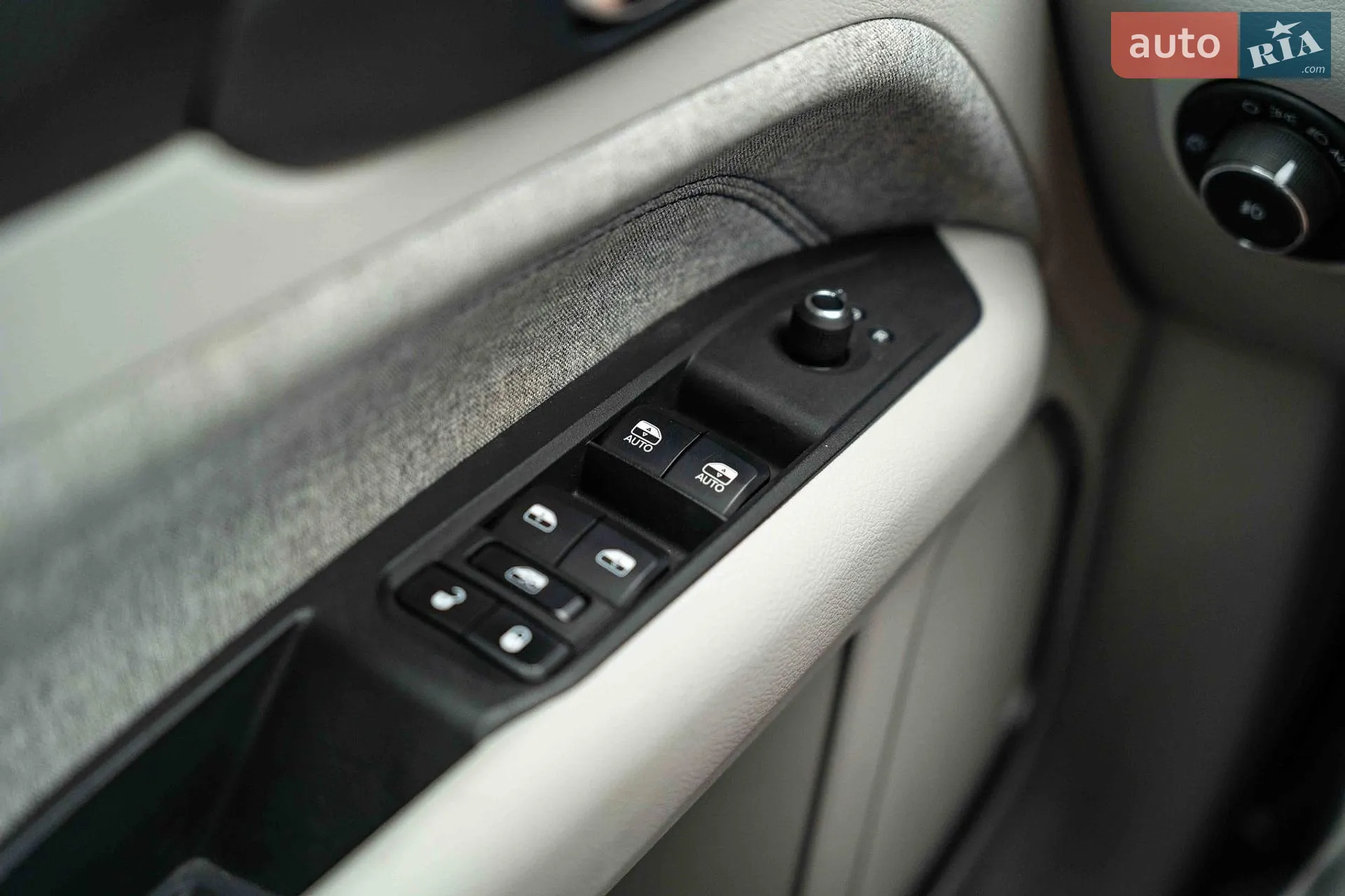 2023 Jeep Compass - мініатюра 18