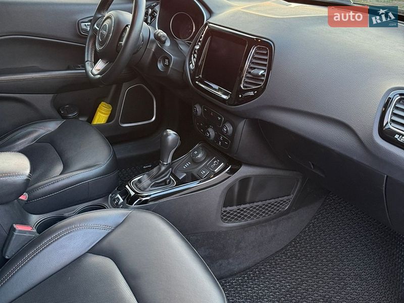 Внедорожник / Кроссовер Jeep Compass 2018 в Кропивницком