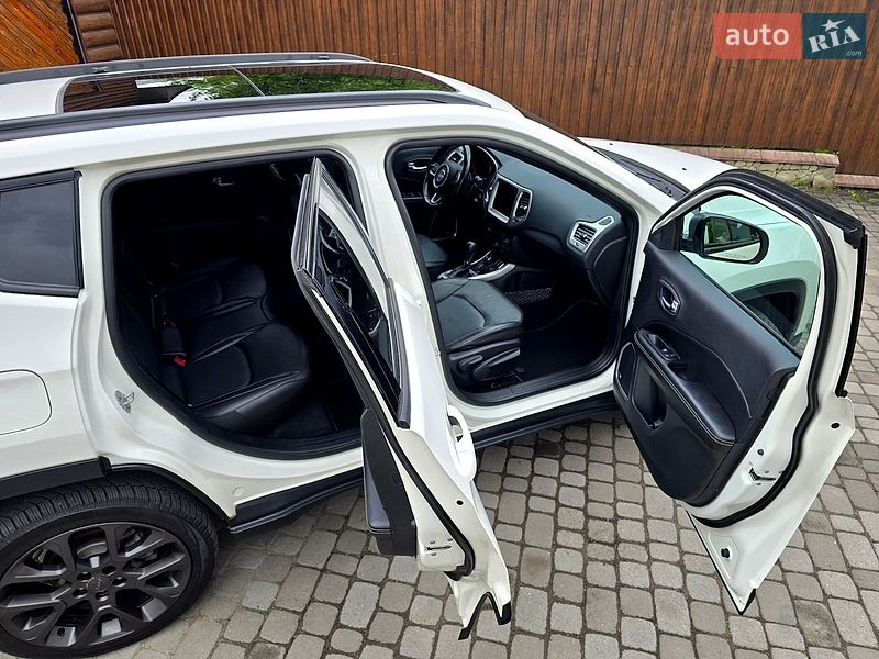 Внедорожник / Кроссовер Jeep Compass 2021 в Полтаве