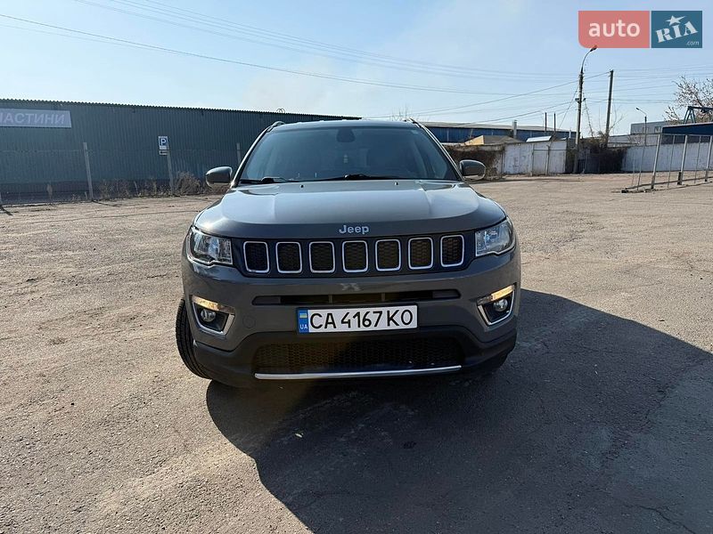Внедорожник / Кроссовер Jeep Compass 2019 в Черкассах