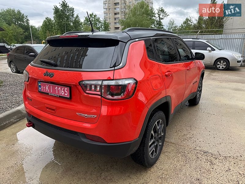 Внедорожник / Кроссовер Jeep Compass 2019 в Киеве