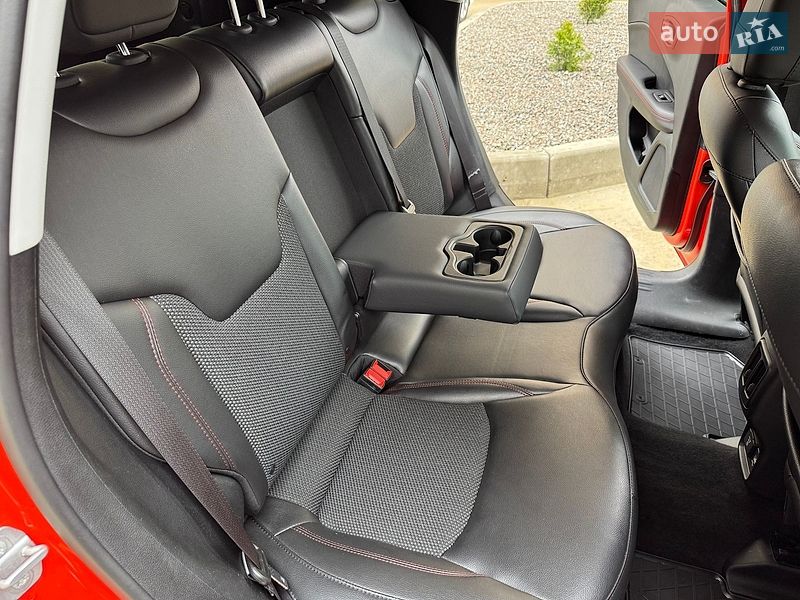 Внедорожник / Кроссовер Jeep Compass 2019 в Киеве