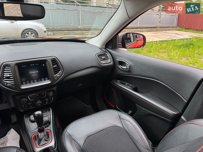 Внедорожник / Кроссовер Jeep Compass 2019 в Киеве