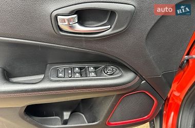 Внедорожник / Кроссовер Jeep Compass 2019 в Киеве