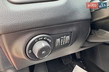 Внедорожник / Кроссовер Jeep Compass 2019 в Киеве