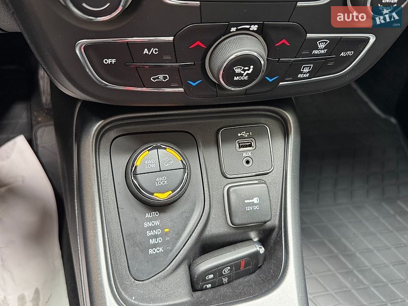 Внедорожник / Кроссовер Jeep Compass 2019 в Киеве