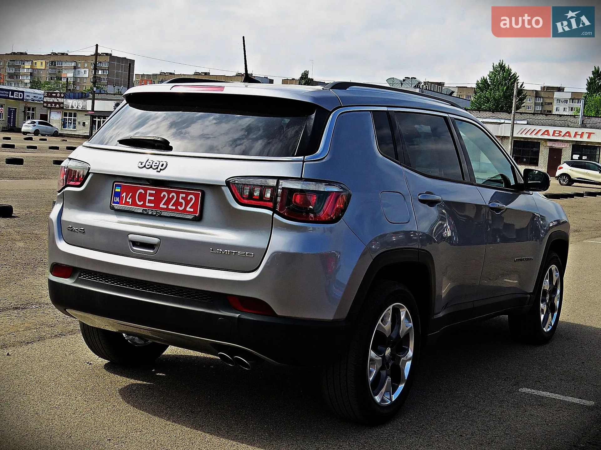 2018 Jeep Compass - мініатюра 3