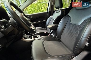 Внедорожник / Кроссовер Jeep Compass 2018 в Лубнах