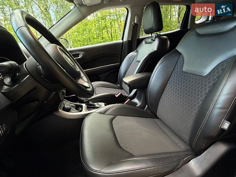 Внедорожник / Кроссовер Jeep Compass 2018 в Лубнах