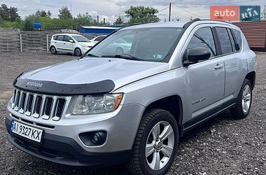 Внедорожник / Кроссовер Jeep Compass 2011 в Софиевской Борщаговке
