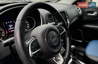 Внедорожник / Кроссовер Jeep Compass 2017 в Киеве