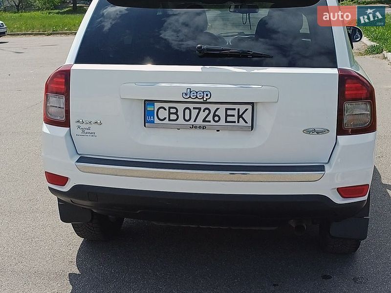 Внедорожник / Кроссовер Jeep Compass 2015 в Чернигове