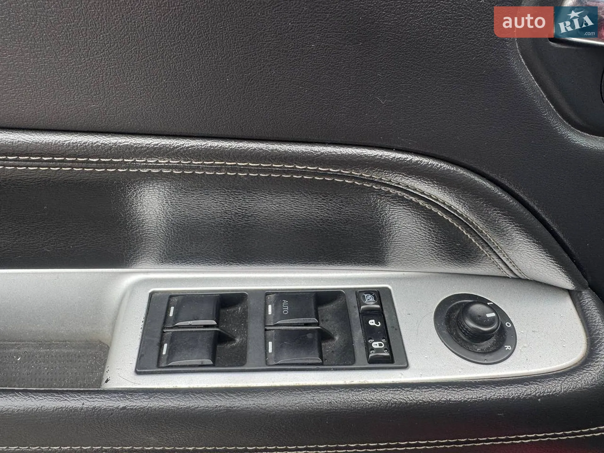 2016 Jeep Compass - мініатюра 16