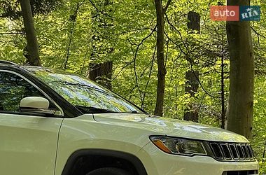 Позашляховик / Кросовер Jeep Compass 2017 в Кутах