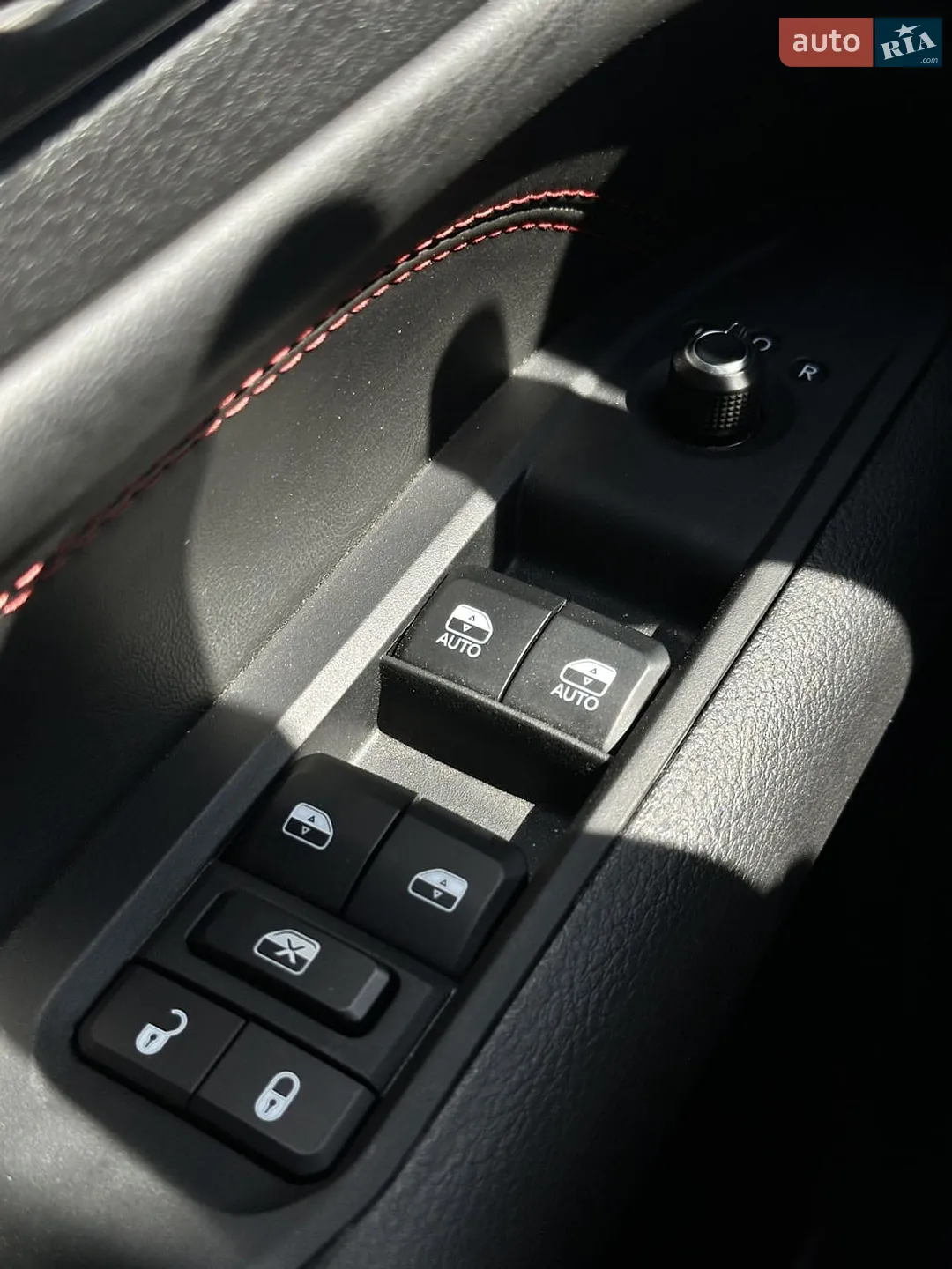 2024 Jeep Compass - мініатюра 31