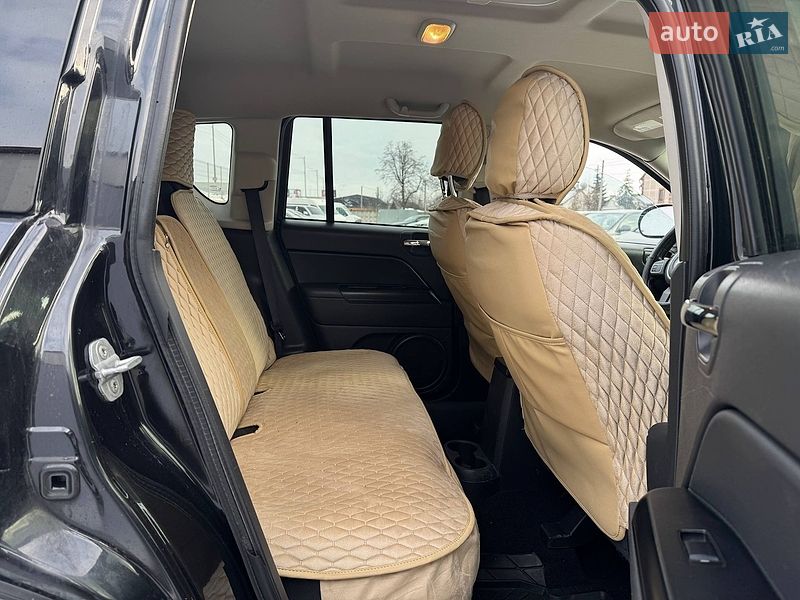 Позашляховик / Кросовер Jeep Compass 2011 в Києві
