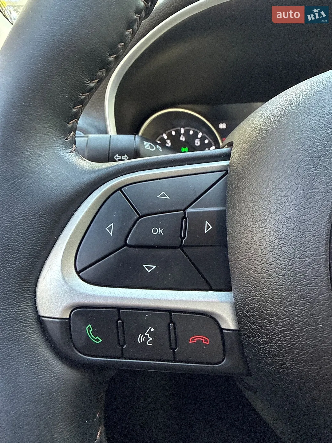 2018 Jeep Compass - мініатюра 38