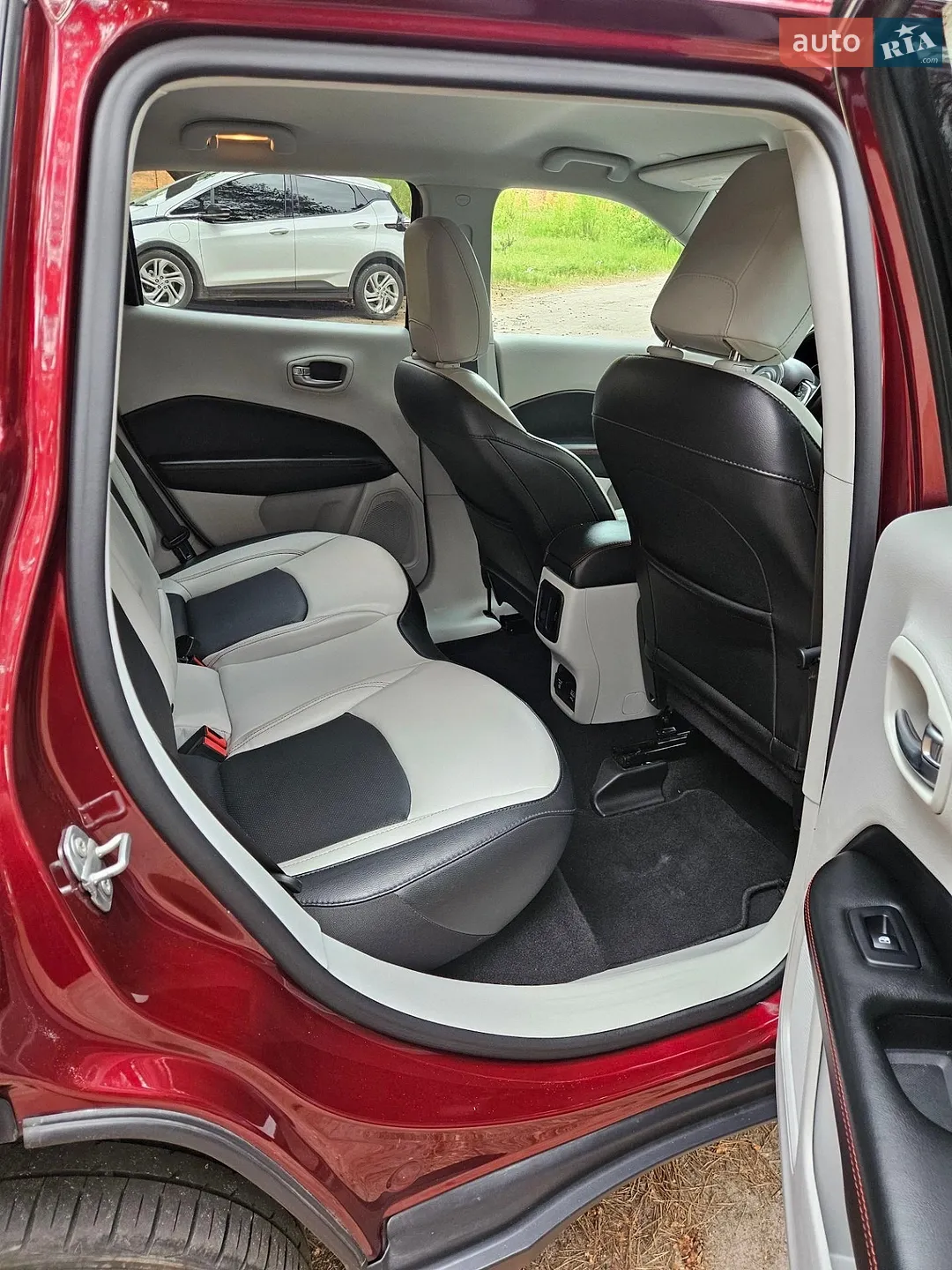 2020 Jeep Compass - мініатюра 8