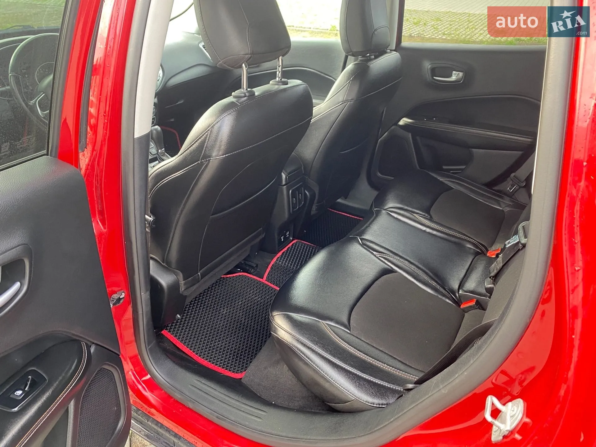 2018 Jeep Compass - мініатюра 28