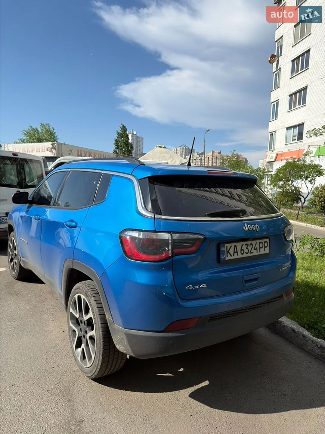 2017 Jeep Compass - мініатюра 3