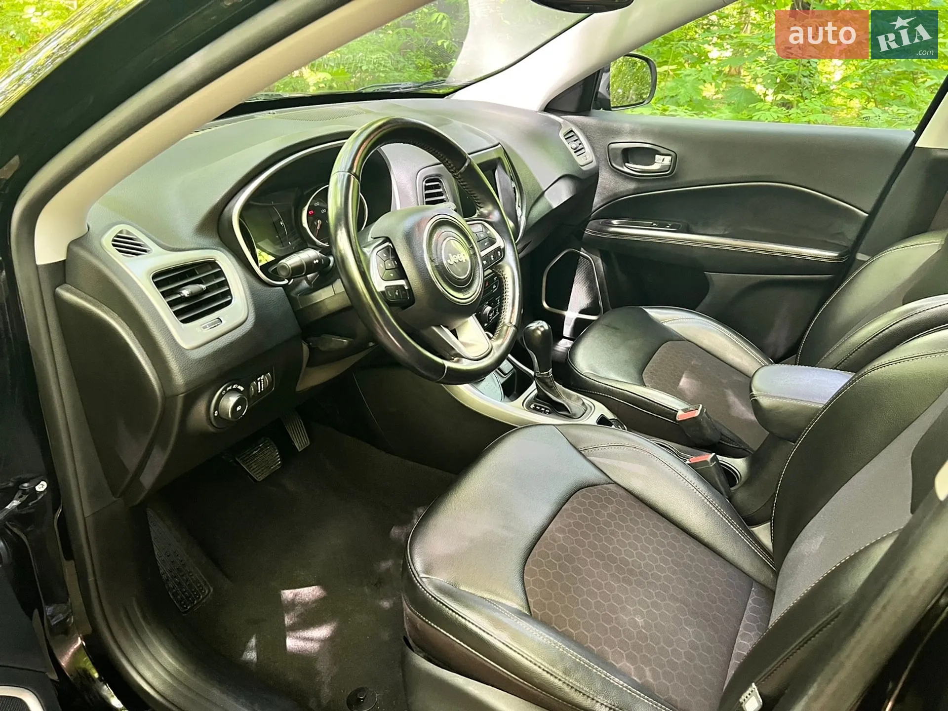 2020 Jeep Compass - мініатюра 9