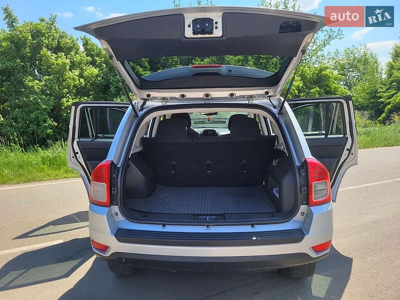 Внедорожник / Кроссовер Jeep Compass 2012 в Борисполе