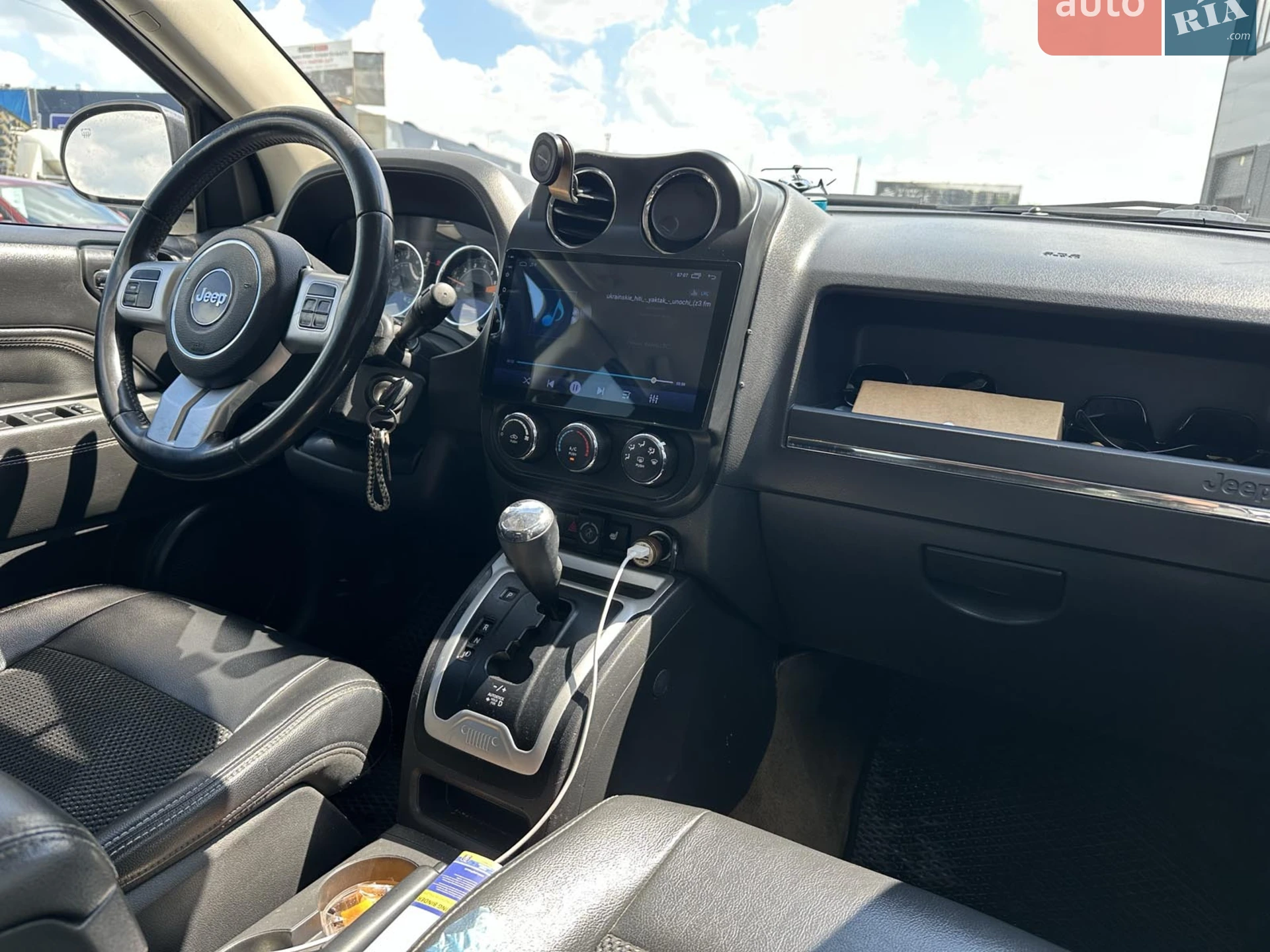 2016 Jeep Compass - мініатюра 16