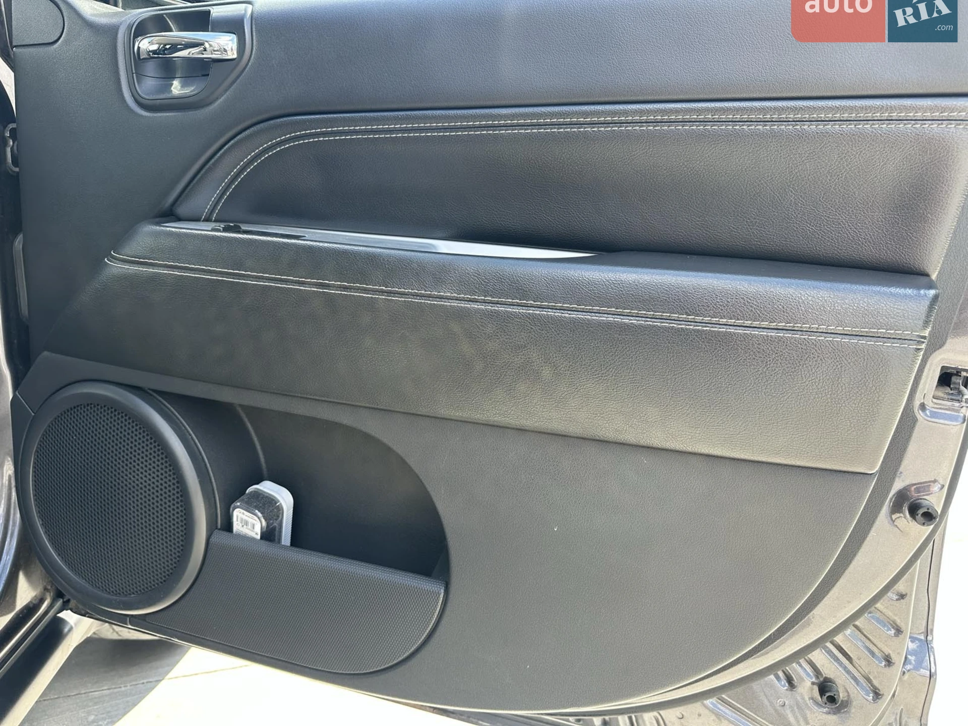 2016 Jeep Compass - мініатюра 24