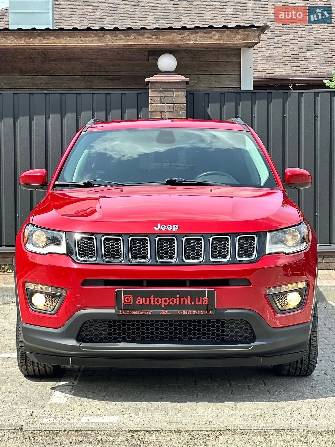 2017 Jeep Compass - мініатюра 2