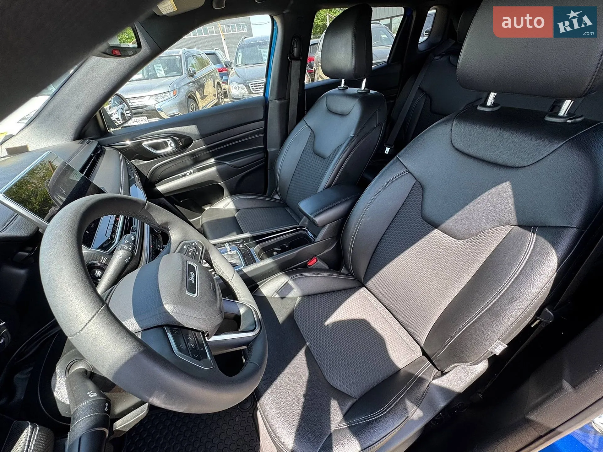 2024 Jeep Compass - мініатюра 23