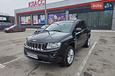 Внедорожник / Кроссовер Jeep Compass 2011 в Валках