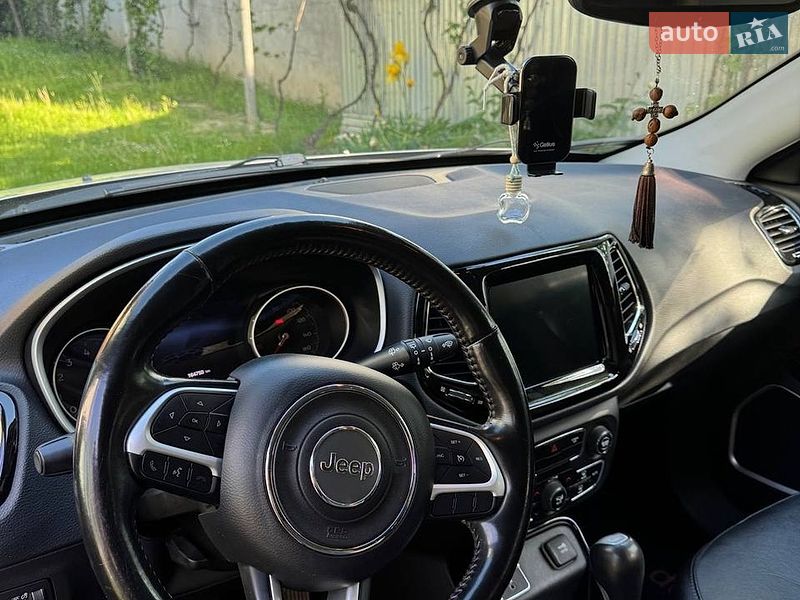 Позашляховик / Кросовер Jeep Compass 2020 в Ужгороді
