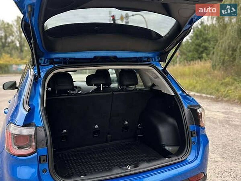 Позашляховик / Кросовер Jeep Compass 2020 в Львові