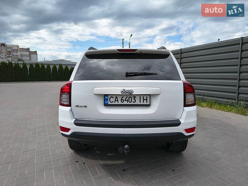 Внедорожник / Кроссовер Jeep Compass 2014 в Черкассах