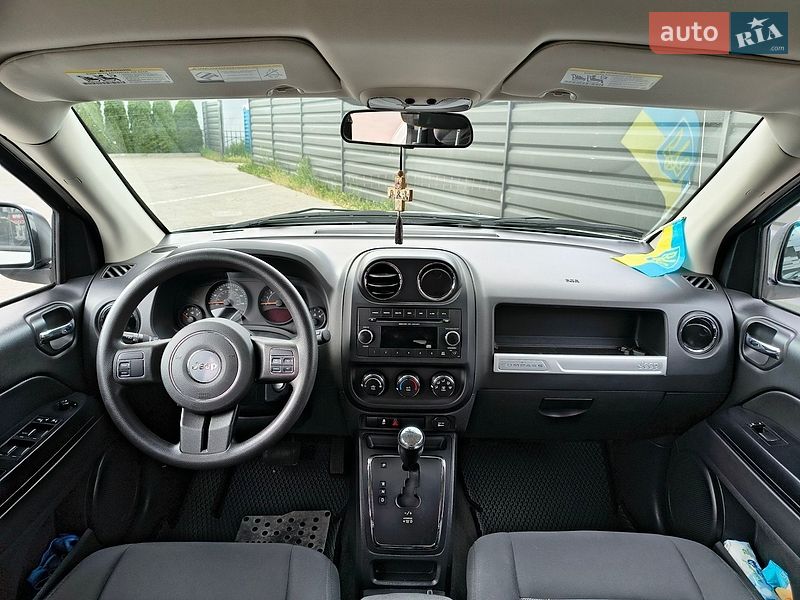 Внедорожник / Кроссовер Jeep Compass 2014 в Черкассах