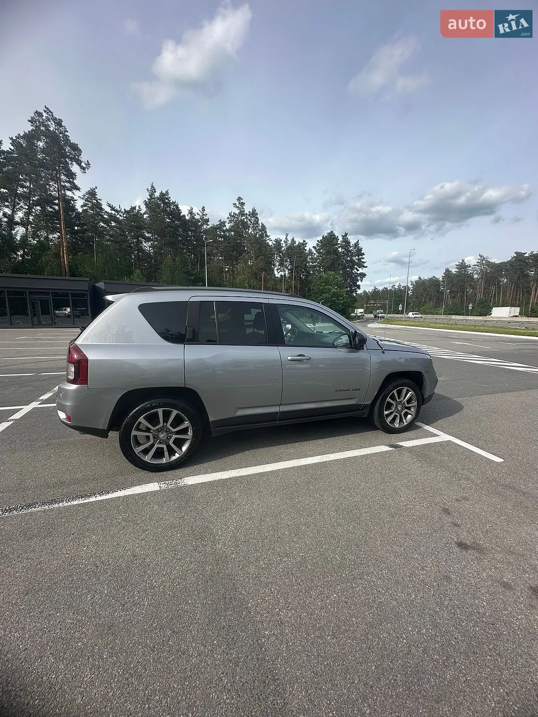 2016 Jeep Compass - мініатюра 2