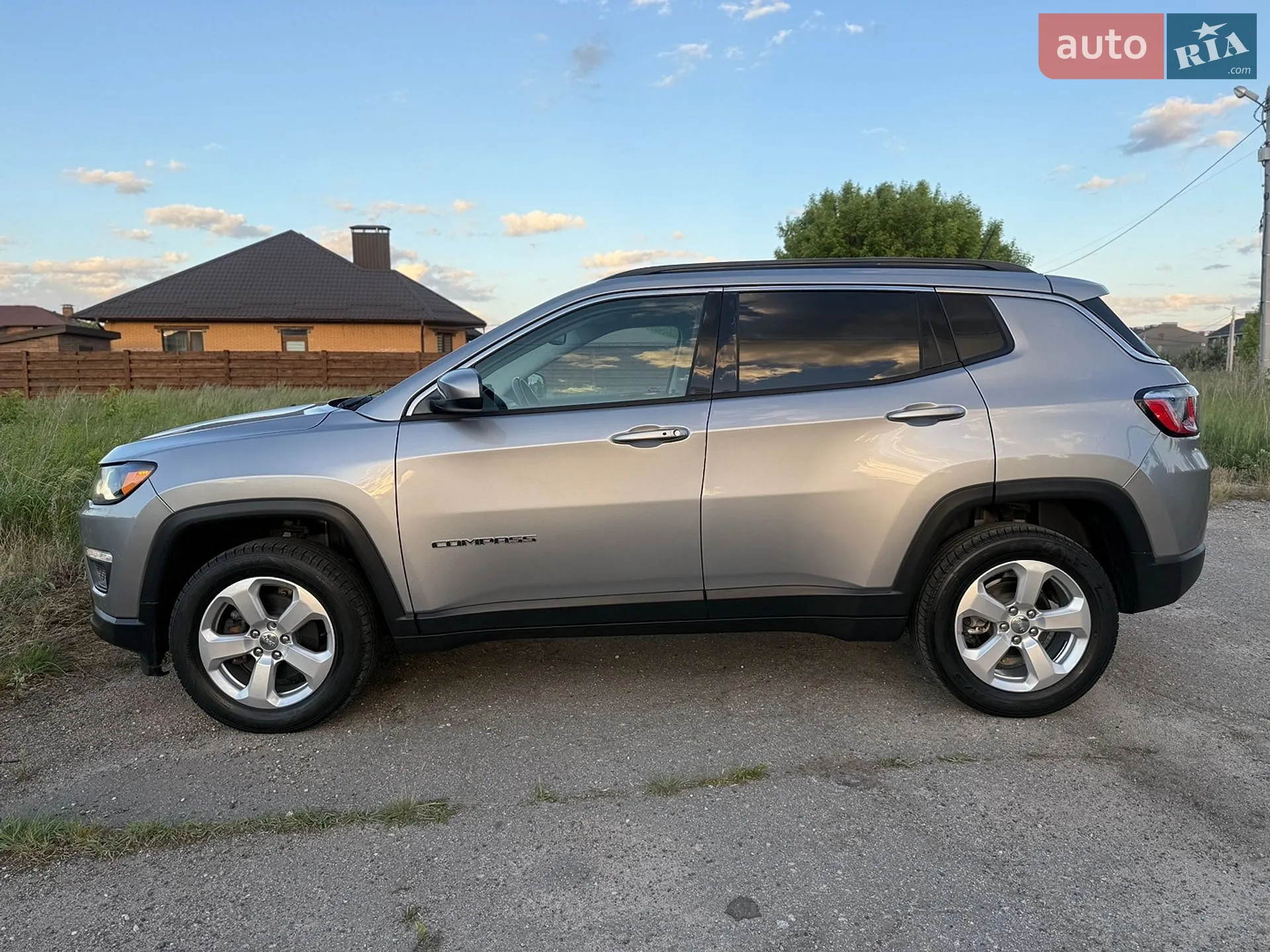 2018 Jeep Compass - мініатюра 10