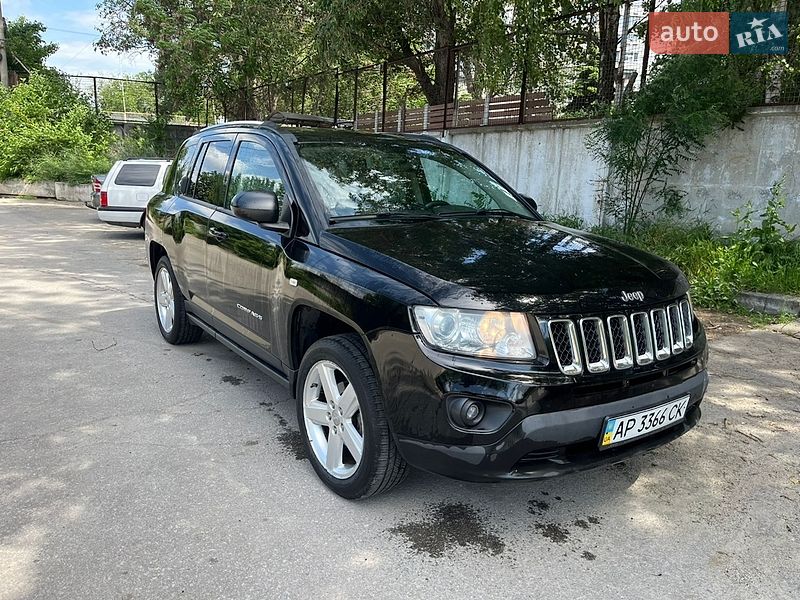 Позашляховик / Кросовер Jeep Compass 2011 в Запоріжжі