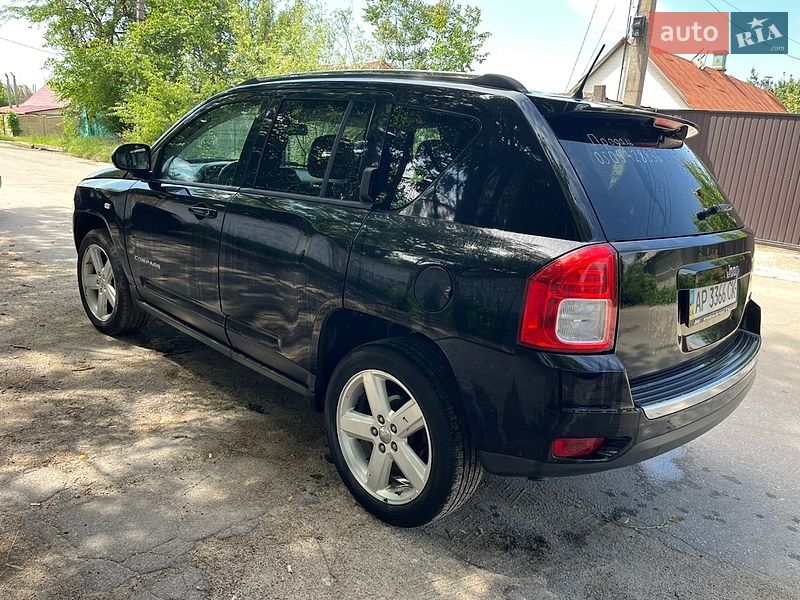 Позашляховик / Кросовер Jeep Compass 2011 в Запоріжжі