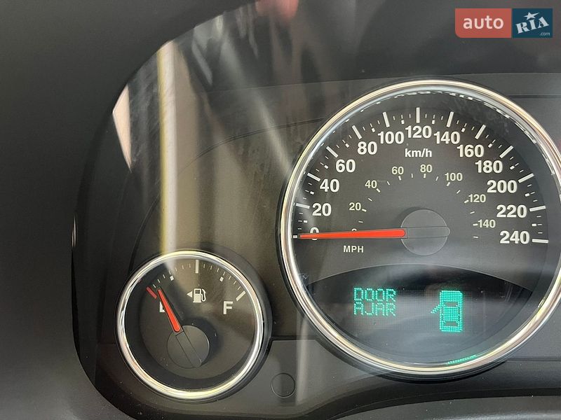Позашляховик / Кросовер Jeep Compass 2011 в Запоріжжі