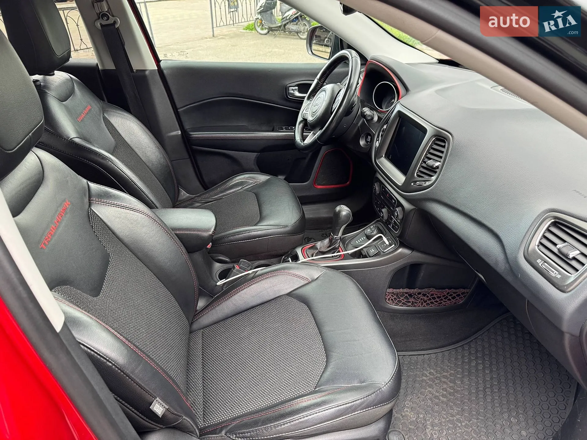 2018 Jeep Compass - мініатюра 12
