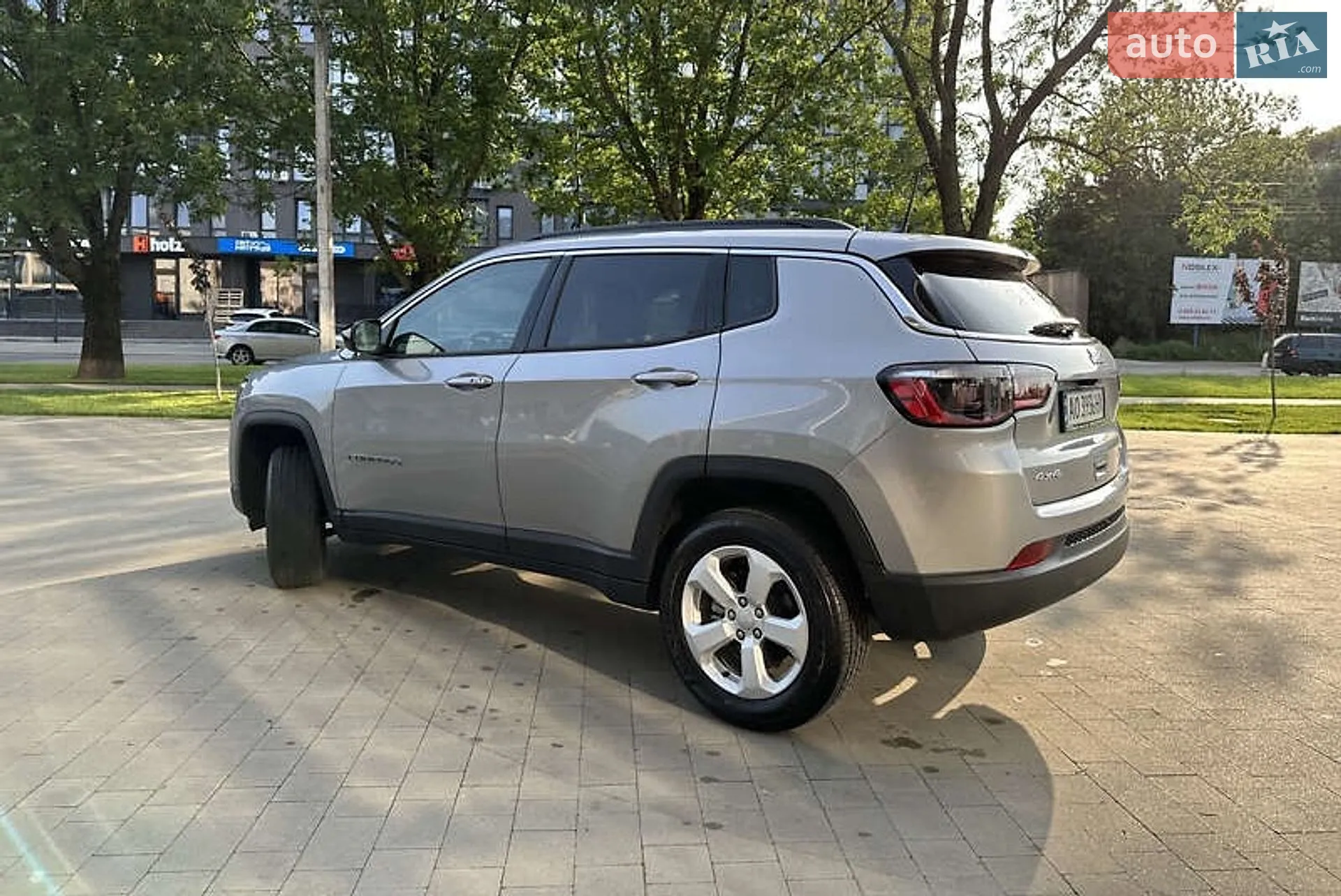 2021 Jeep Compass - мініатюра 4