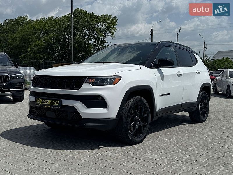Позашляховик / Кросовер Jeep Compass 2023 в Івано-Франківську