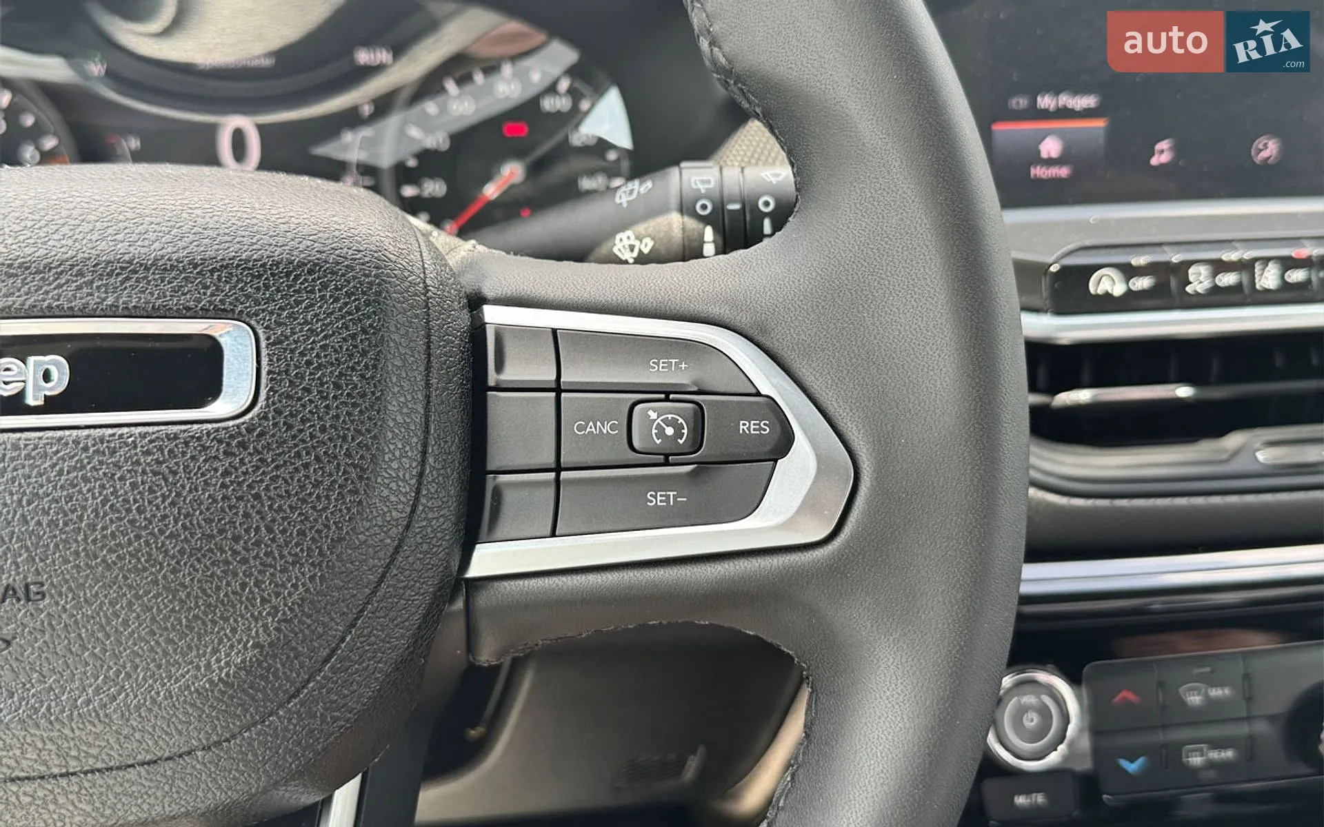 2023 Jeep Compass - мініатюра 16