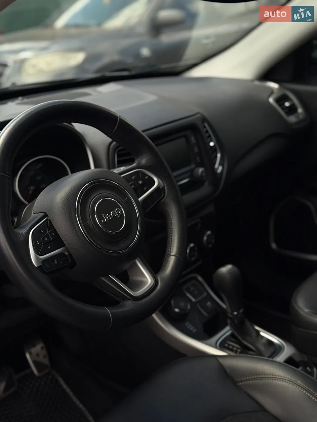 2017 Jeep Compass - мініатюра 9
